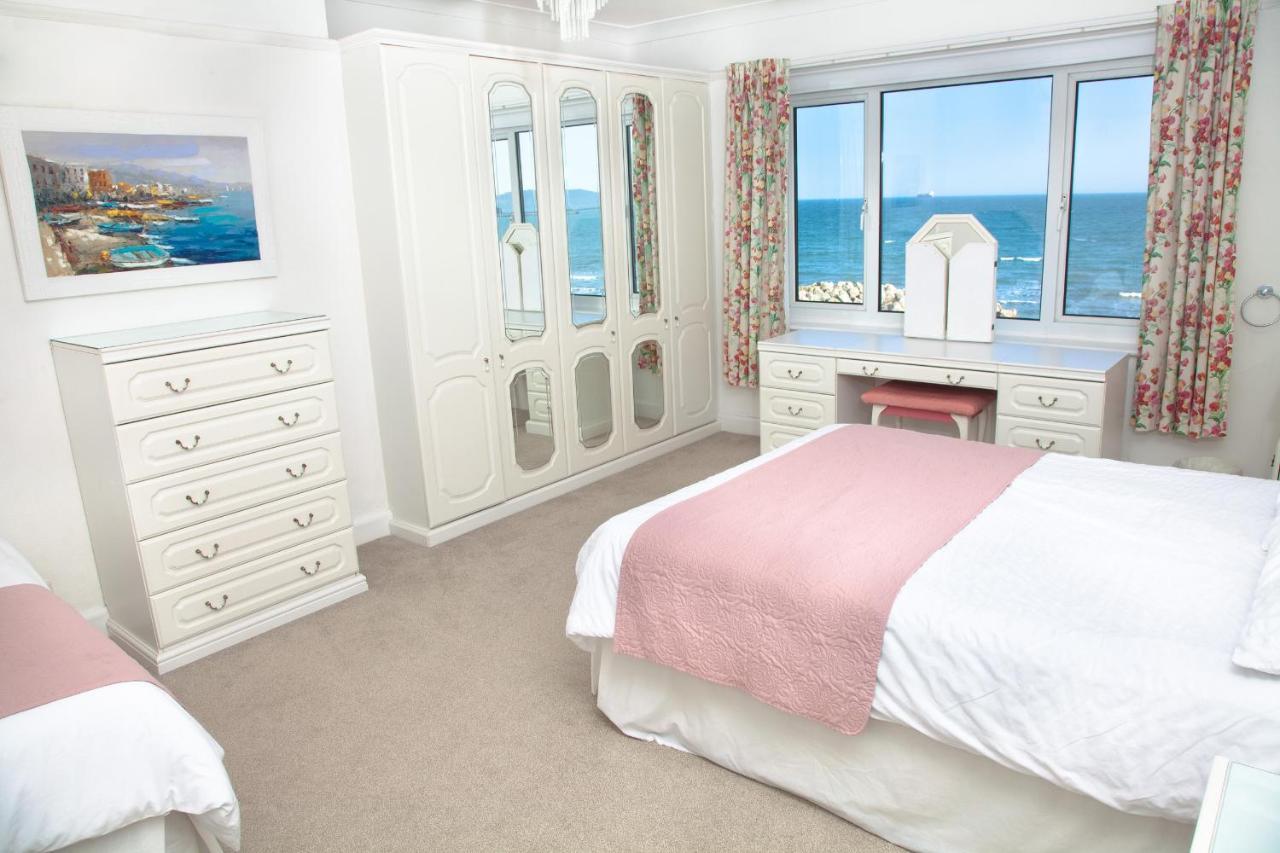 Weymouth Bay Apartment C Eksteriør billede